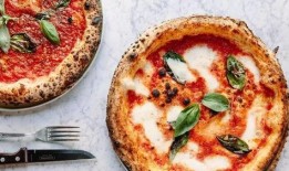 娱乐吃瓜酱菠萝披萨,娱乐吃瓜酱的独特风味体验