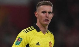 足坛最新爆料,最新爆料揭秘转会市场新动态