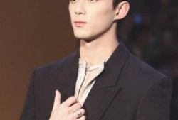 吴磊赵露思圈内最新爆料,圈内最新爆料揭秘恋情真相