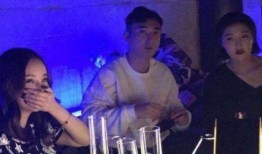 王思聪爆料炒饭视频大全,美食界的“网红”诞生记