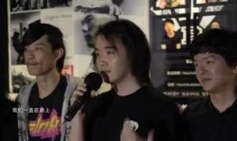 双花店完整版在线观看,穿越时空的浪漫传奇，在线观看完整版