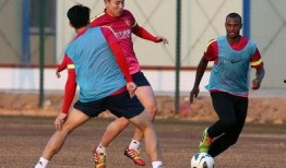 国内足坛转会爆料最新,揭秘最新转会爆料