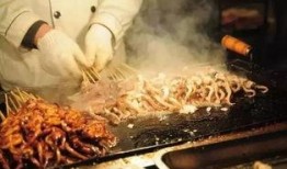 路边烤鱿鱼爆料视频大全,揭秘热门爆料视频背后的美食传奇