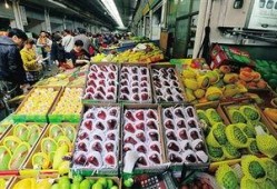 海南水果市场爆料视频,新鲜爆满，热带风情尽享一“果”