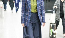 娱乐爆料黑色衣服,揭秘娱乐圈黑色衣服的秘密魅力